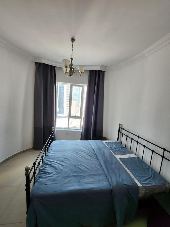 Furnished Studio Apartment Near Business Bay Metro Station Dubai Luaran gambar